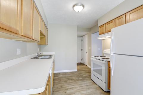 1713 King Dr #B, Normal, IL 61761 photo 9