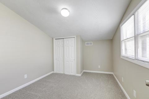1713 King Dr #B, Normal, IL 61761 photo 16