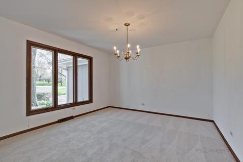 151 E Hillside Rd, Barrington, IL 60010 photo 12