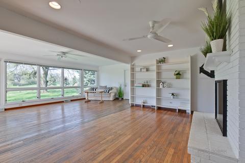 151 E Hillside Rd, Barrington, IL 60010 photo 5
