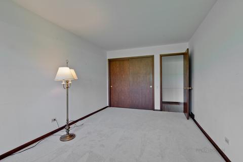 151 E Hillside Rd, Barrington, IL 60010 photo 24