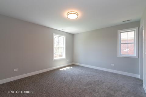 4635 Laurel Ave, Glenview, IL 60025 photo 13