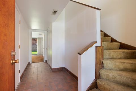 1441 E 54th St, Chicago, IL 60615 photo 3