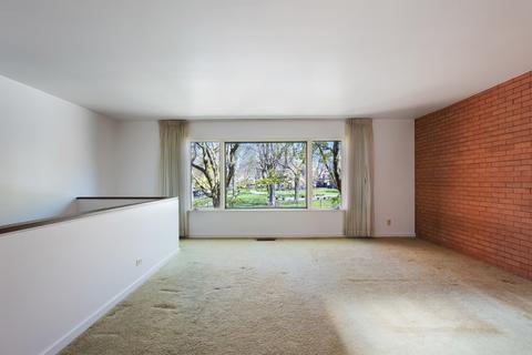 1441 E 54th St, Chicago, IL 60615 photo 4