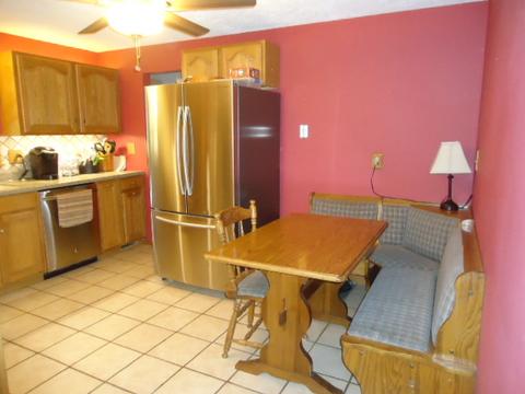 116 E 7th St, Gridley, IL 61744 photo 3