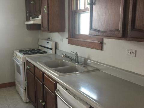 329 Orchard St, Elgin, IL 60123 photo 10