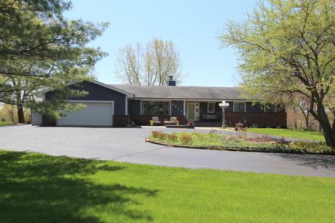 3517 W Gracy Rd, Mchenry, IL 60050 photo 1