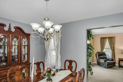 2000 Royal Blvd, Elgin, IL 60123 photo 7