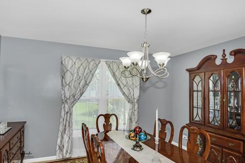 2000 Royal Blvd, Elgin, IL 60123 photo 6