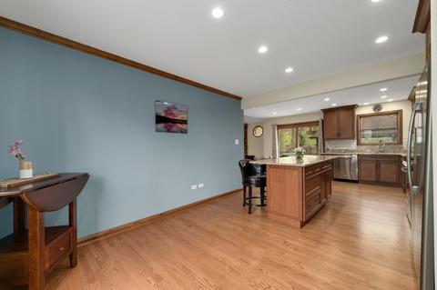 16 E Division St, Lemont, IL 60439 photo 8