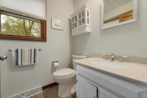 16 E Division St, Lemont, IL 60439 photo 21