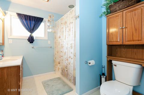 124 E Plank Rd, Burlington, IL 60109 photo 8