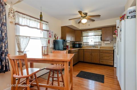 124 E Plank Rd, Burlington, IL 60109 photo 3