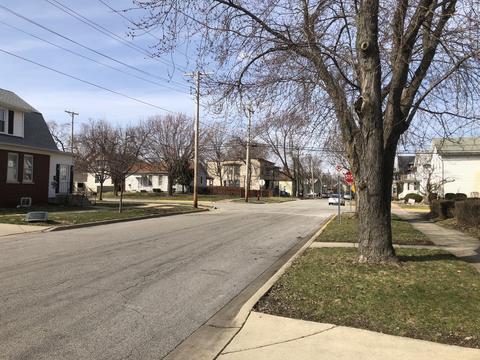 303 Evans Ave, Aurora, IL 60505 photo 5