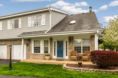 3536 Frontenac Ct, Aurora, IL 60504 photo 2