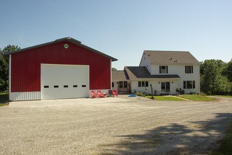 17384 Crosby Rd, Morrison, IL 61270 photo 1