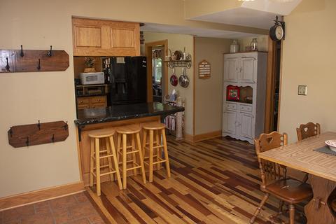 17384 Crosby Rd, Morrison, IL 61270 photo 5