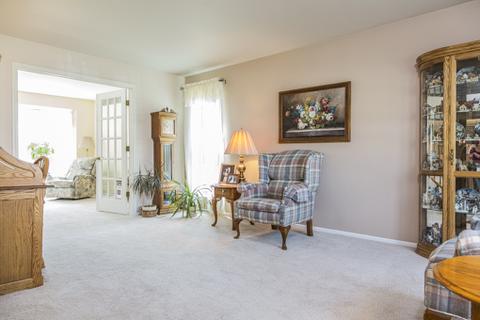 394 Wildberry Ln, Bartlett, IL 60103 photo 4