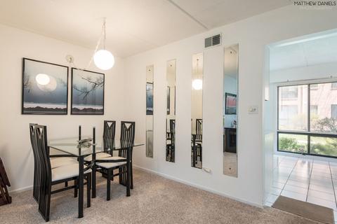 5406 Chateau Dr #2, Rolling Meadows, IL 60008 photo 6
