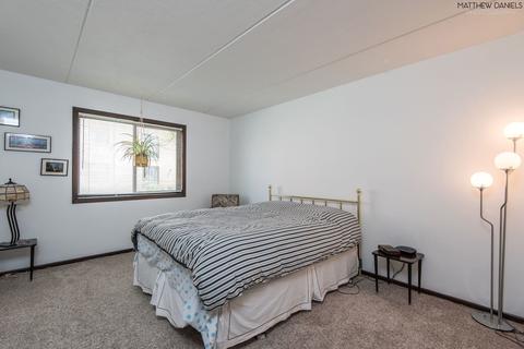 5406 Chateau Dr #2, Rolling Meadows, IL 60008 photo 13