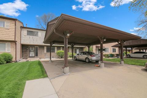 1654 Tahoe Circle Dr, Wheeling, IL 60090 photo 1
