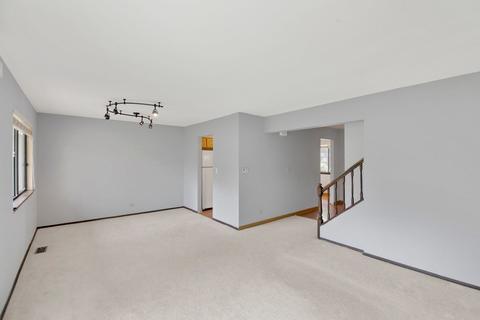 1654 Tahoe Circle Dr, Wheeling, IL 60090 photo 8