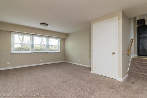 1441 Marcy Ln, Wheeling, IL 60090 photo 12