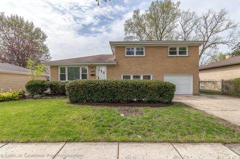 1441 Marcy Ln, Wheeling, IL 60090 photo 1