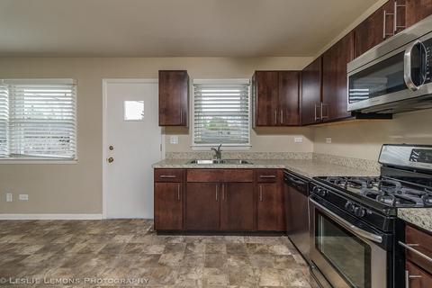 1441 Marcy Ln, Wheeling, IL 60090 photo 10