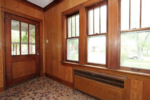 1299 S 5th Ave, Kankakee, IL 60901 photo 5