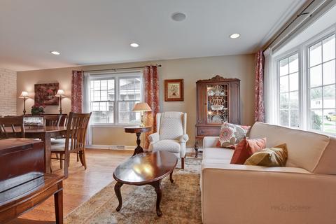 1435 Phoenix Dr, Des Plaines, IL 60018 photo 10