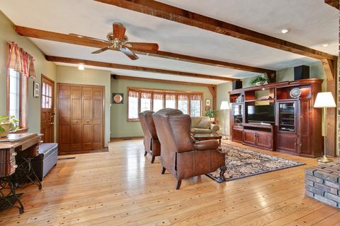 1435 Phoenix Dr, Des Plaines, IL 60018 photo 16
