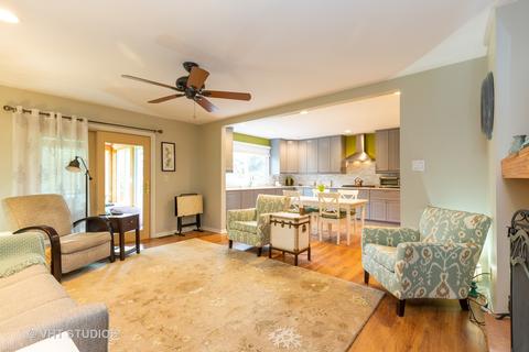 873 Walnut Dr, Sleepy Hollow, IL 60118 photo 9