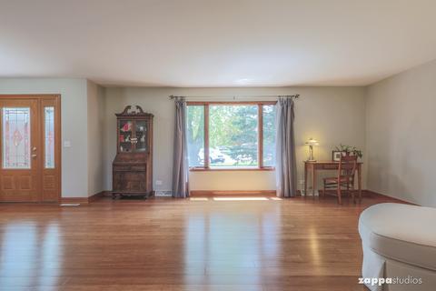 15210 S Sunshine Cir, Plainfield, IL 60544 photo 4