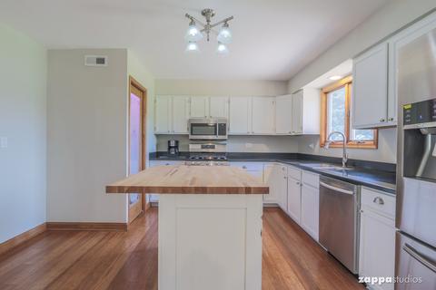 15210 S Sunshine Cir, Plainfield, IL 60544 photo 8