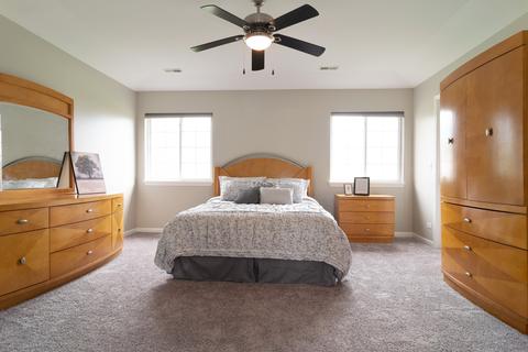 1226 Tamarack Dr, Bartlett, IL 60103 photo 9