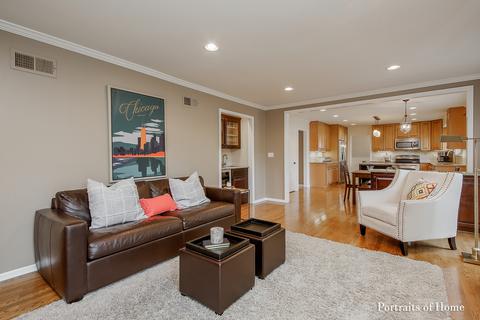 564 Hevern Dr, Wheaton, IL 60189 photo 11