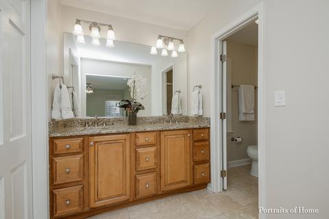 564 Hevern Dr, Wheaton, IL 60189 photo 15