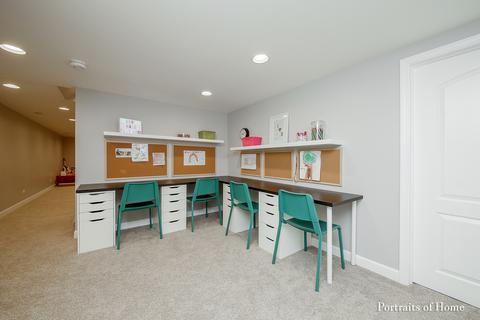 564 Hevern Dr, Wheaton, IL 60189 photo 23