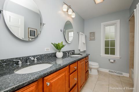 564 Hevern Dr, Wheaton, IL 60189 photo 20