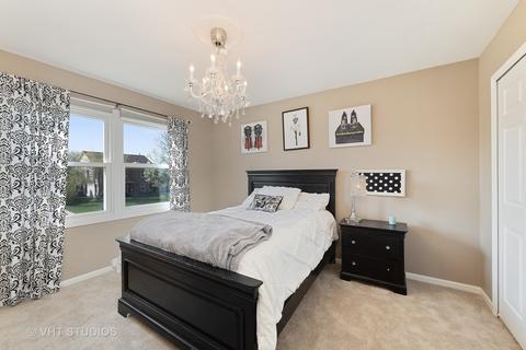 1805 Nicholson Dr, Hoffman Estates, IL 60192 photo 16
