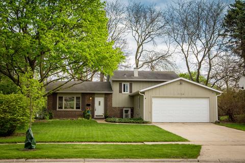 1154 Windsor Dr, Wheaton, IL 60189 photo 1