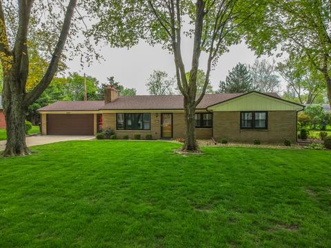 1909 Croxton Ave, Bloomington, IL 61701 photo 2