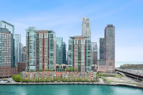 450 E Waterside Dr #810, Chicago, IL 60601 photo 12