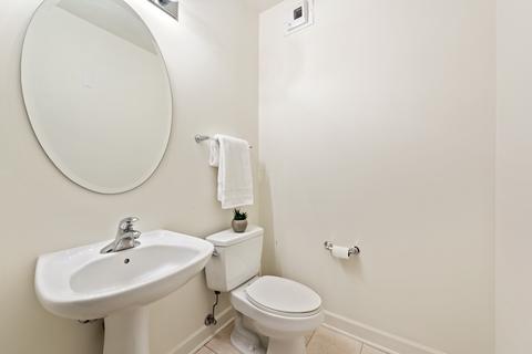 450 E Waterside Dr #810, Chicago, IL 60601 photo 10