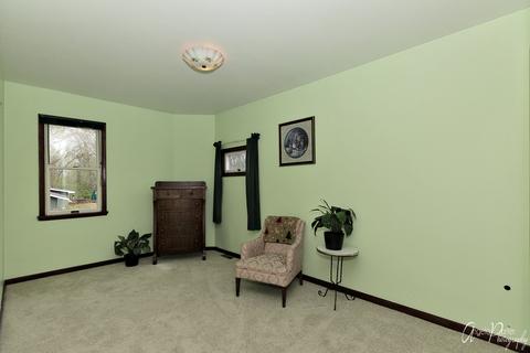 38433 N 3rd Ave, Spring Grove, IL 60081 photo 14