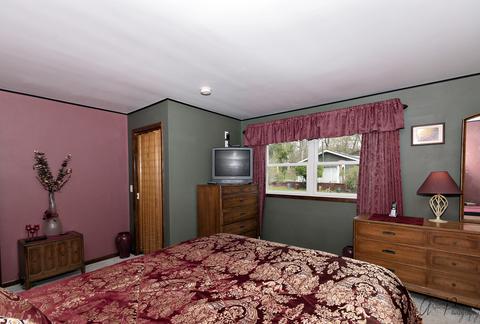 38433 N 3rd Ave, Spring Grove, IL 60081 photo 11
