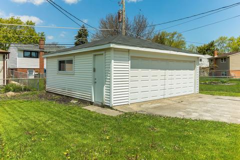 54 Dover Dr, Des Plaines, IL 60018 photo 24