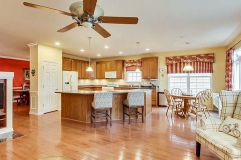 5952 Eton Dr, Hoffman Estates, IL 60192 photo 15
