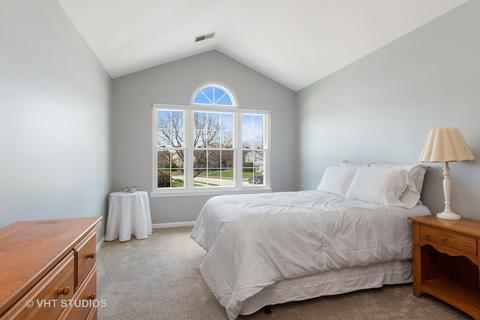 3011 Anton Dr, Aurora, IL 60504 photo 6